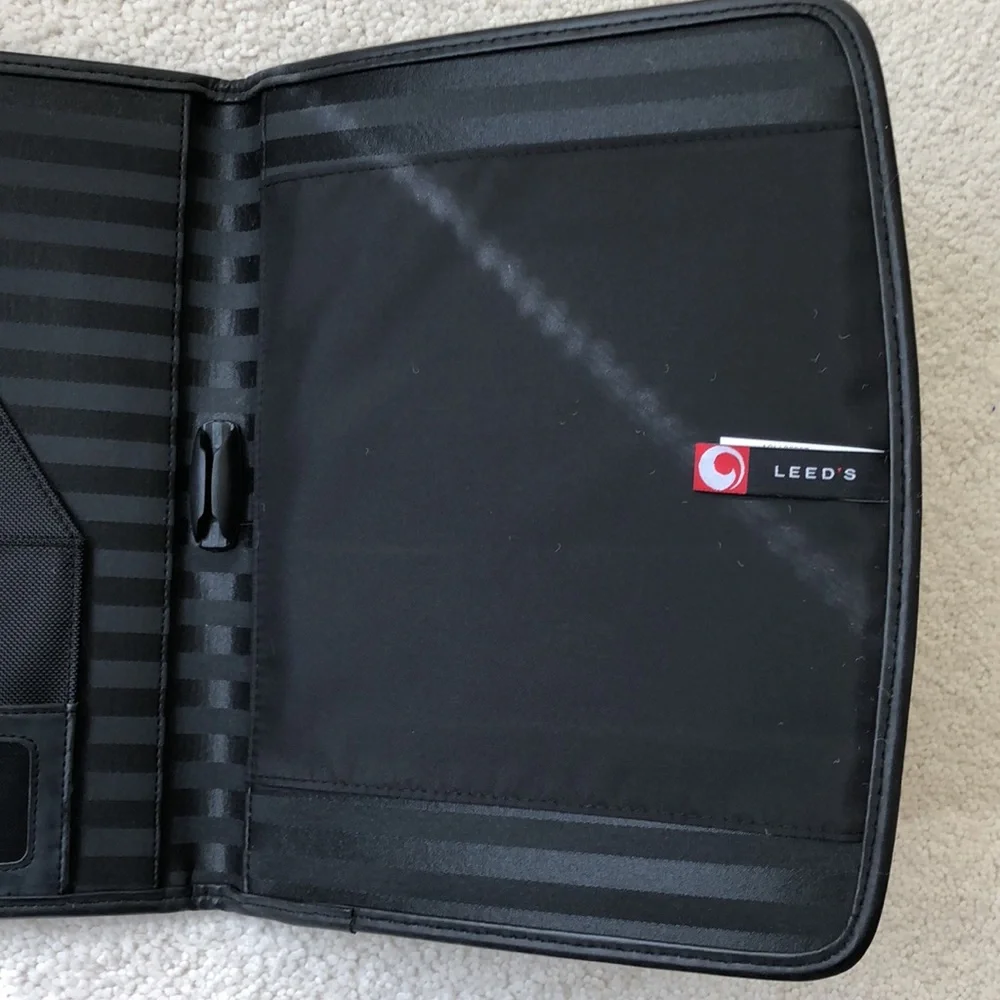 2-People Ready business folios